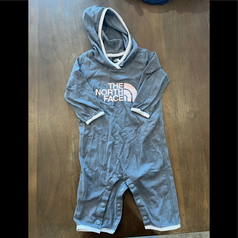 The North Face hooded baby onesie, grey/pink, 3-6 mo